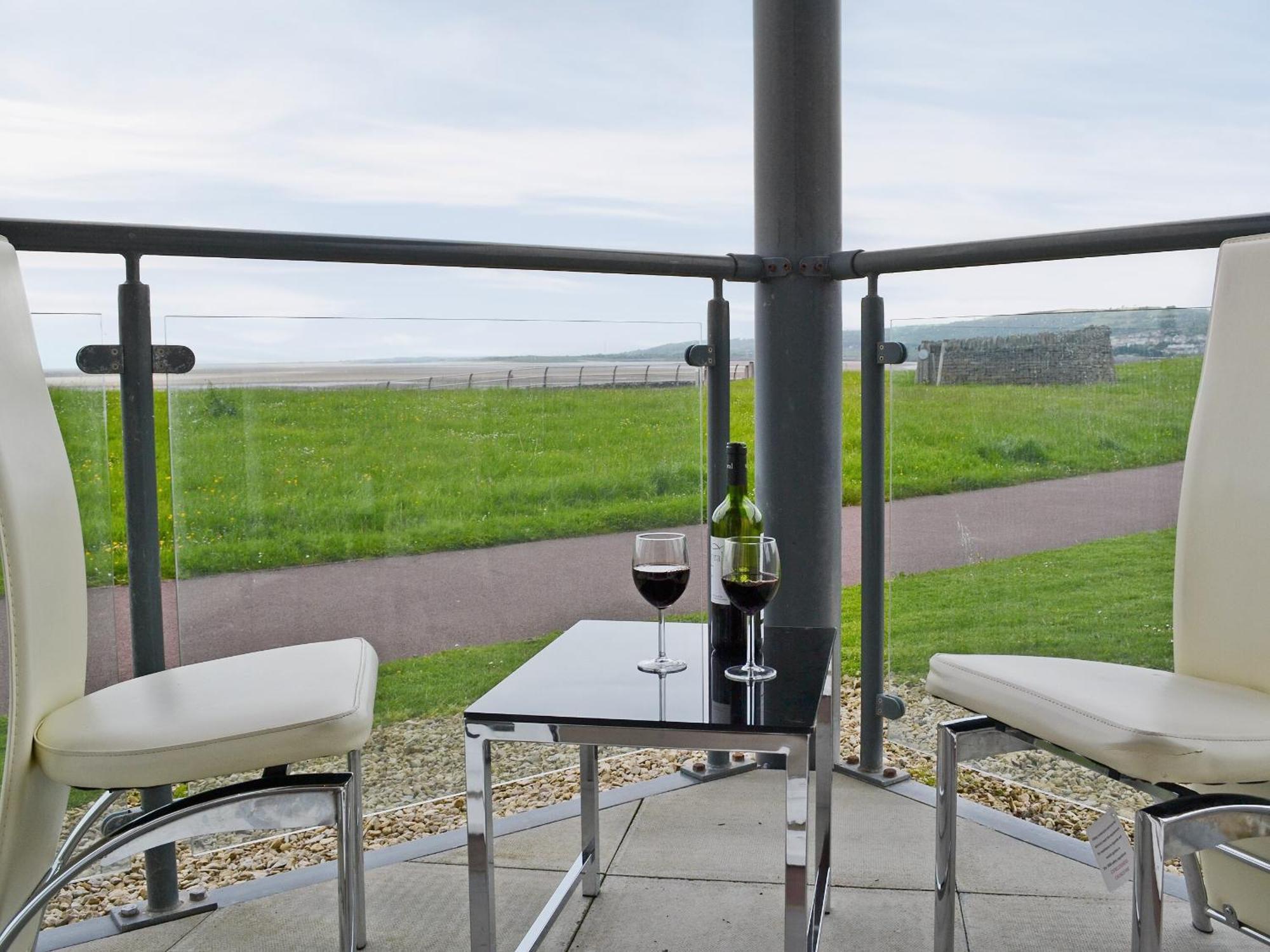 Waters Edge Villa Llanelli Esterno foto